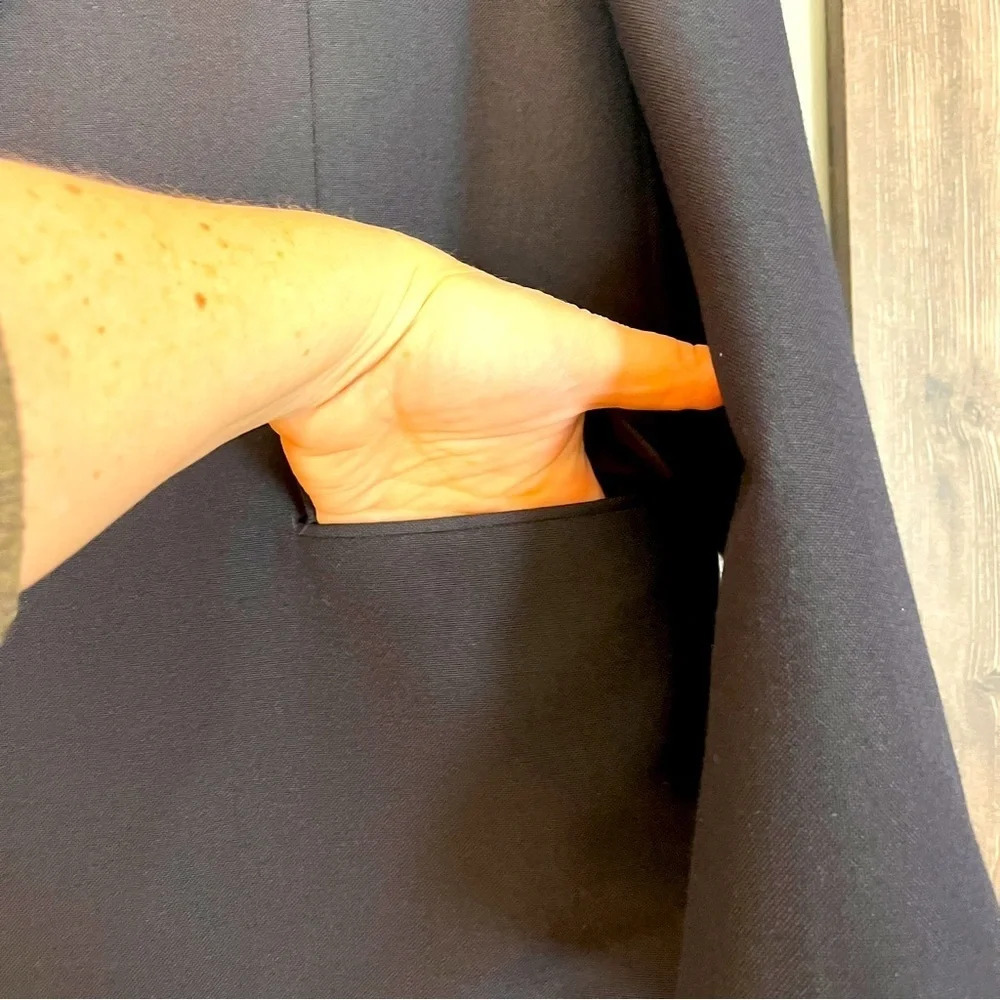 Custom Made Men’s Suit Jacket from Seoul, Korea Navy - Picture 9 of 16
